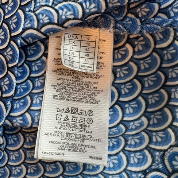 Brooks Brothers Geometric Floral Print Short Sleeve Blouse blue black white 6 - Picture 9 of 15